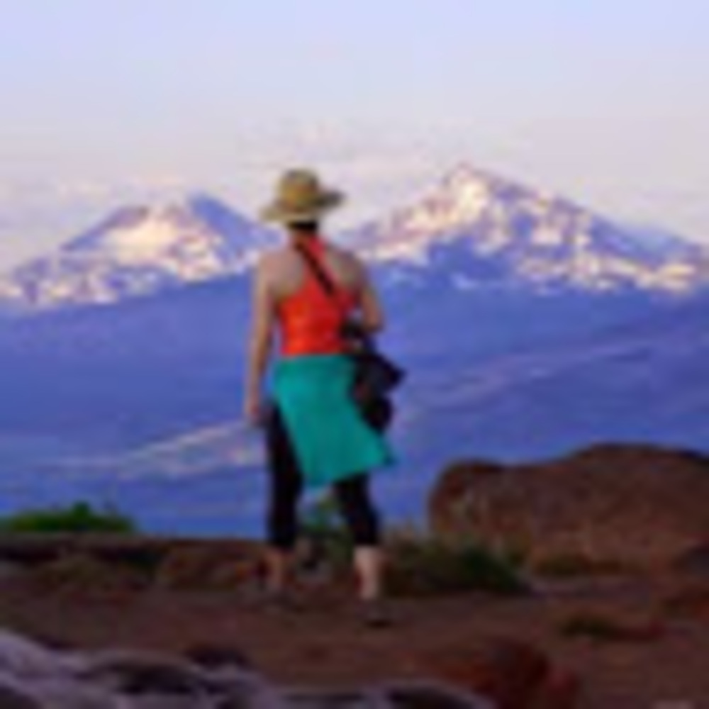 Meet your Posher, Laura